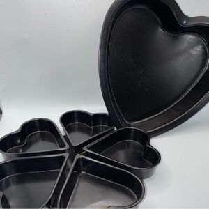 Heart-Shaped Nonstick Baking Pans